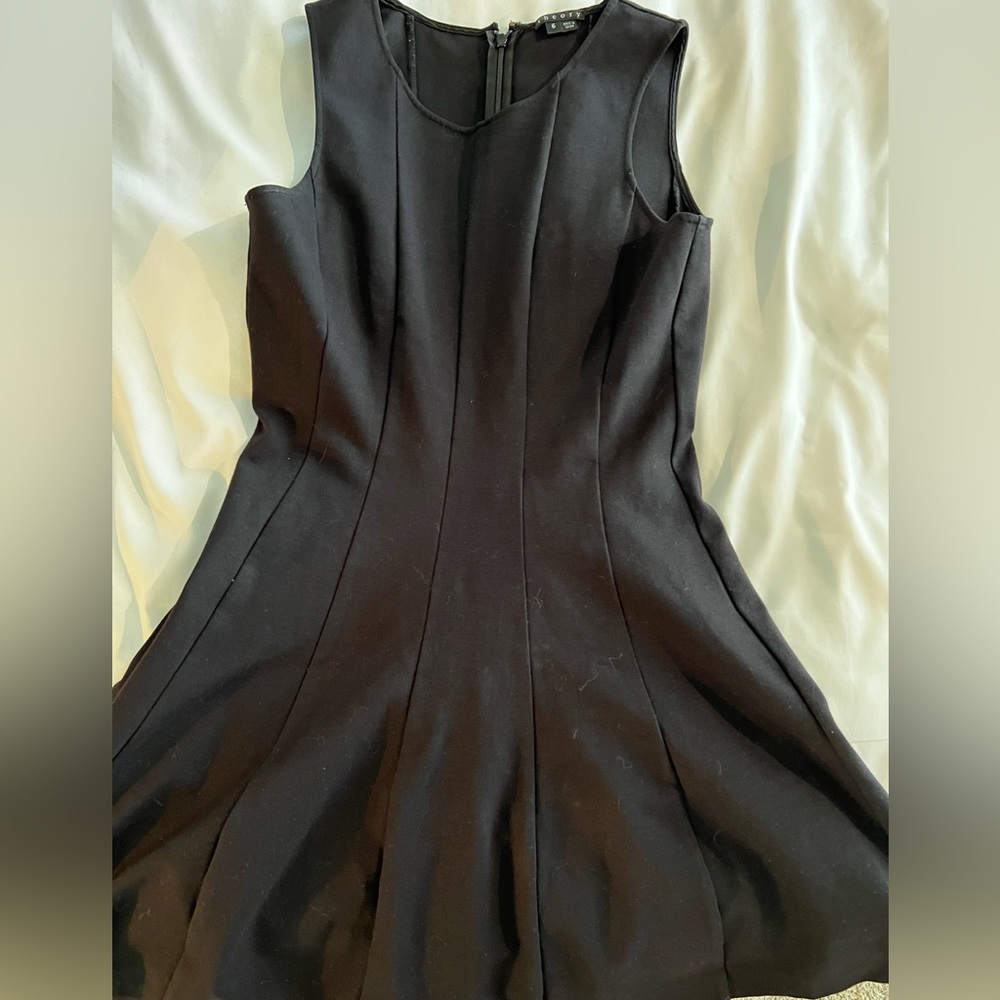 Theory little black dress. Great for any occasion. Size 6 Fit and flair.